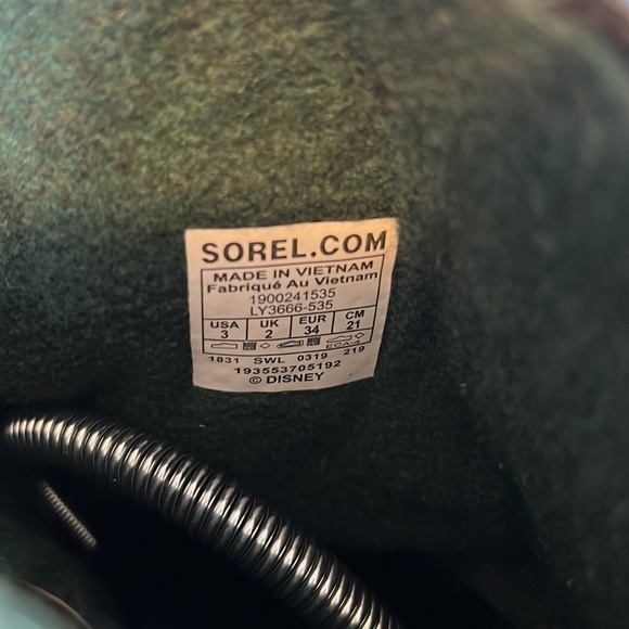 Sorel x Disney Flurry Frozen 2 Elsa Girls Snow Boots Size 3 - Picture 9 of 10